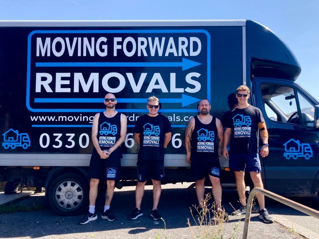 Experienced Newbury movers from Moving Forward Removals providing careful, efficient and stress free relocations.